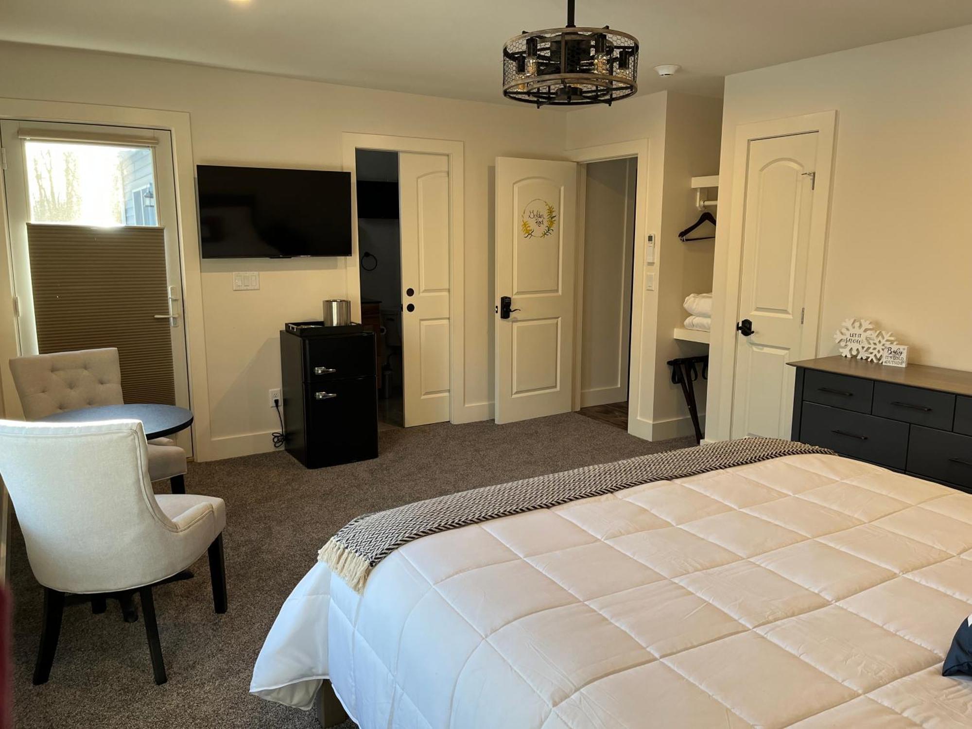 Four Seasons For Fun Bed & Breakfast Lakeville Ngoại thất bức ảnh